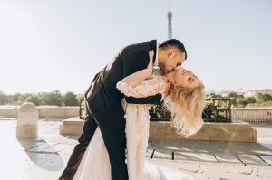 Latina Amor - Let’s Reflect and Expect This Advent